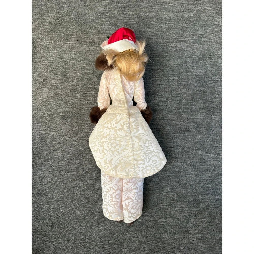 Hallmark Mattel Barbie Doll SPECIAL EDITION Holiday Memories ‎ 1995 open